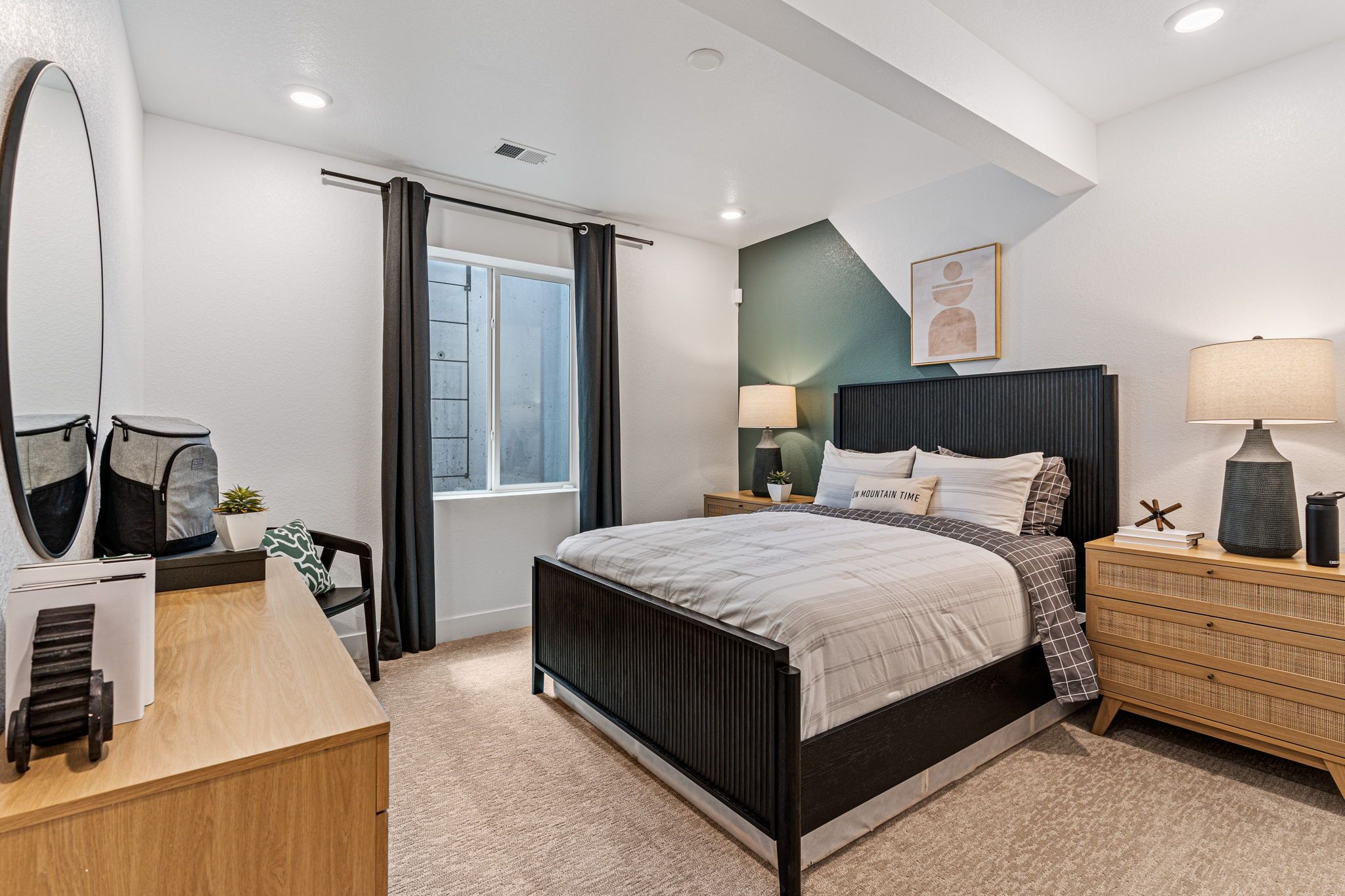19 Trailstone-Boulder-Basement Bedroom