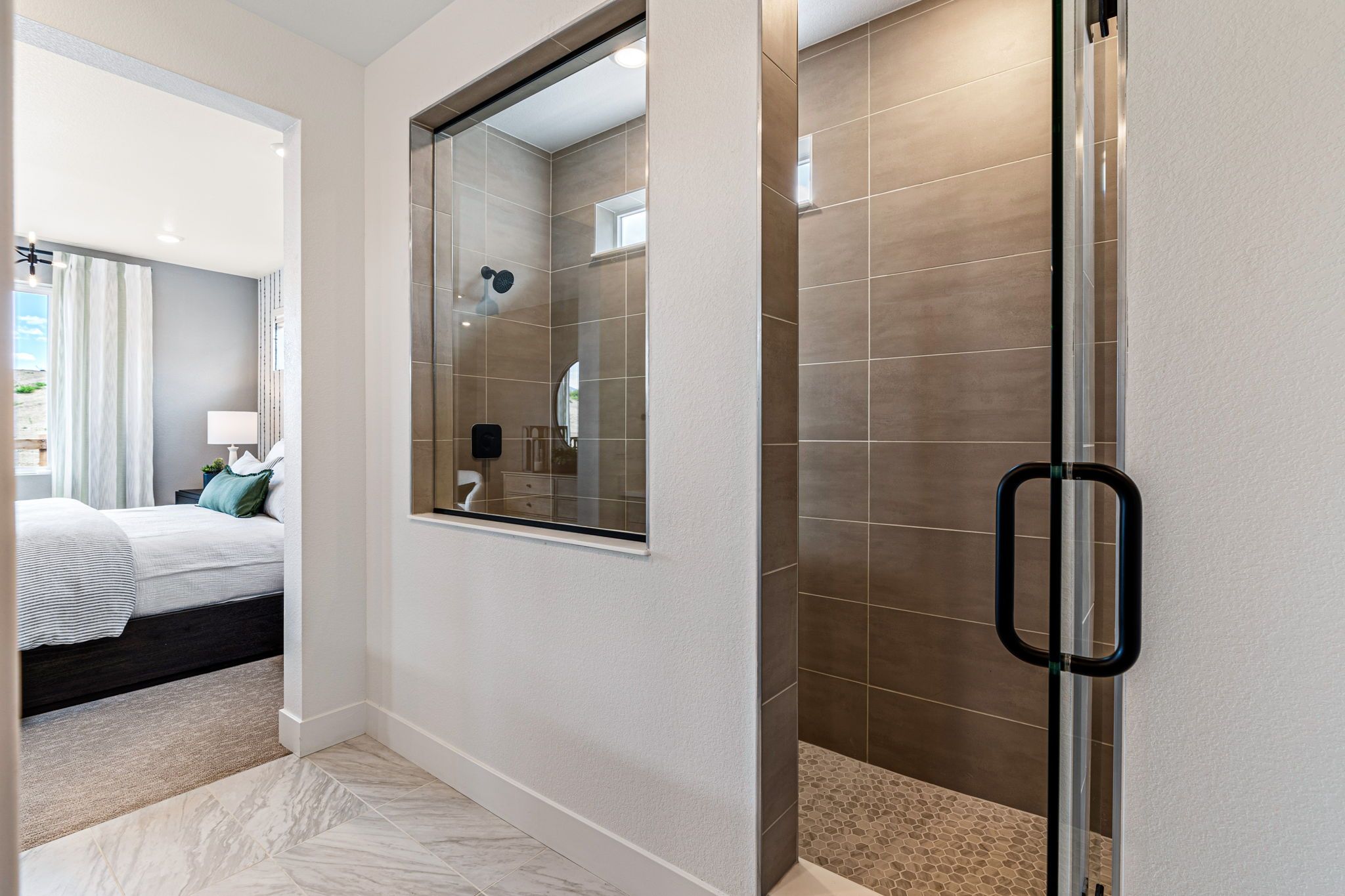 034-9209-Russell-Cir-Print