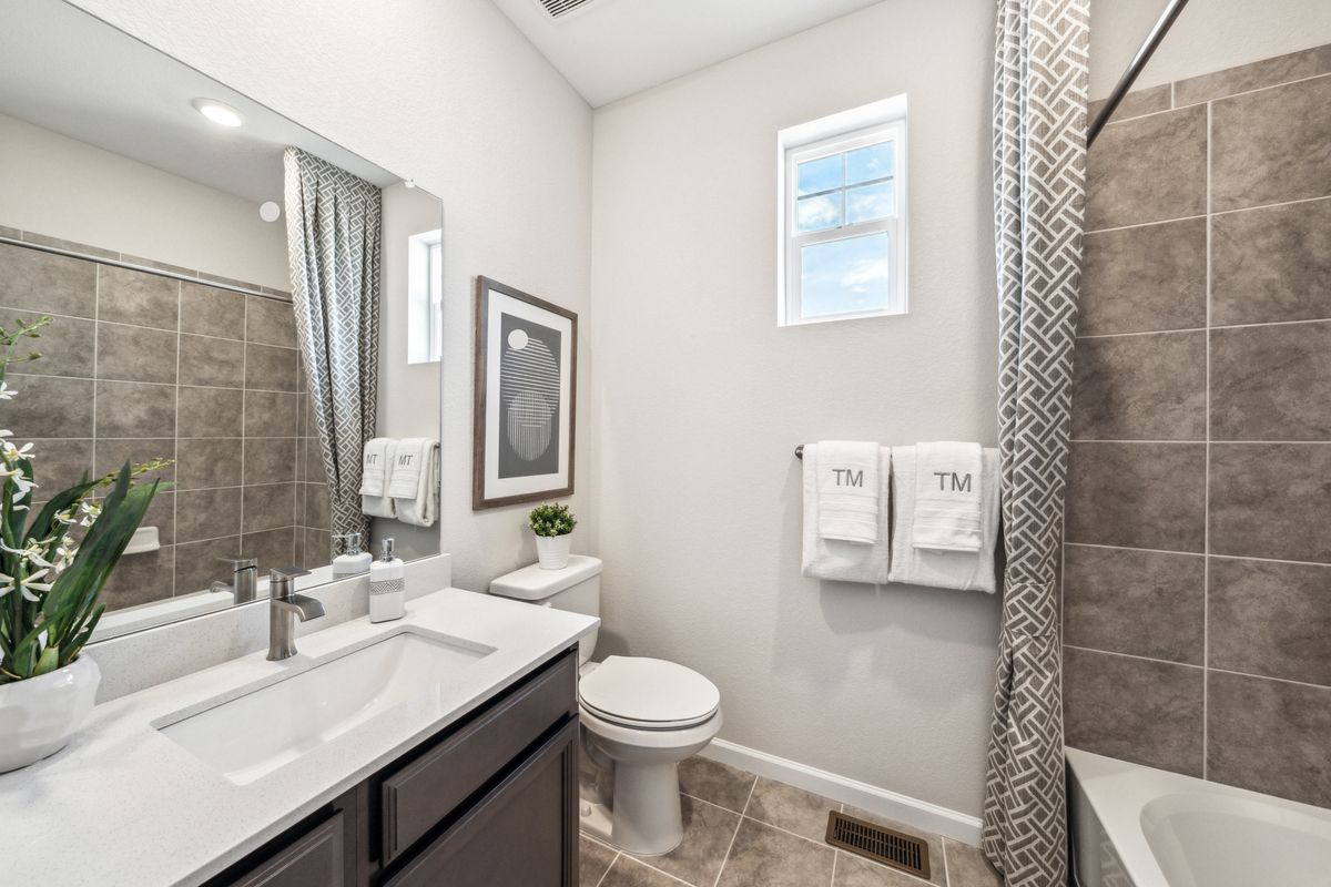 12 Sand Dune Guest Bath 2