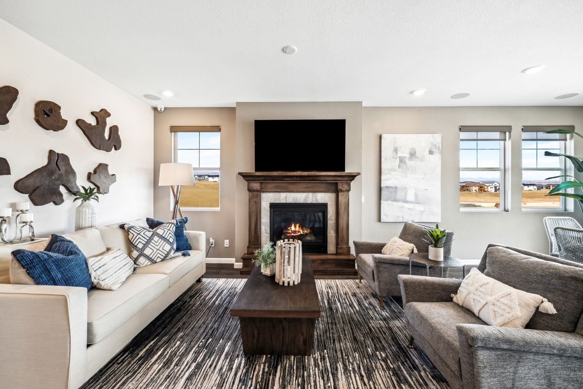 27 Sand Dune Living Rm 2