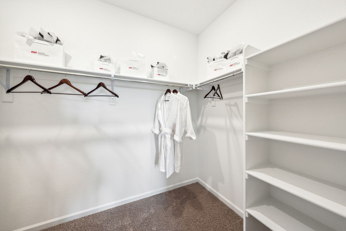 40 Sand Dune Primary Closet