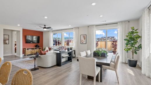114 Myrtle