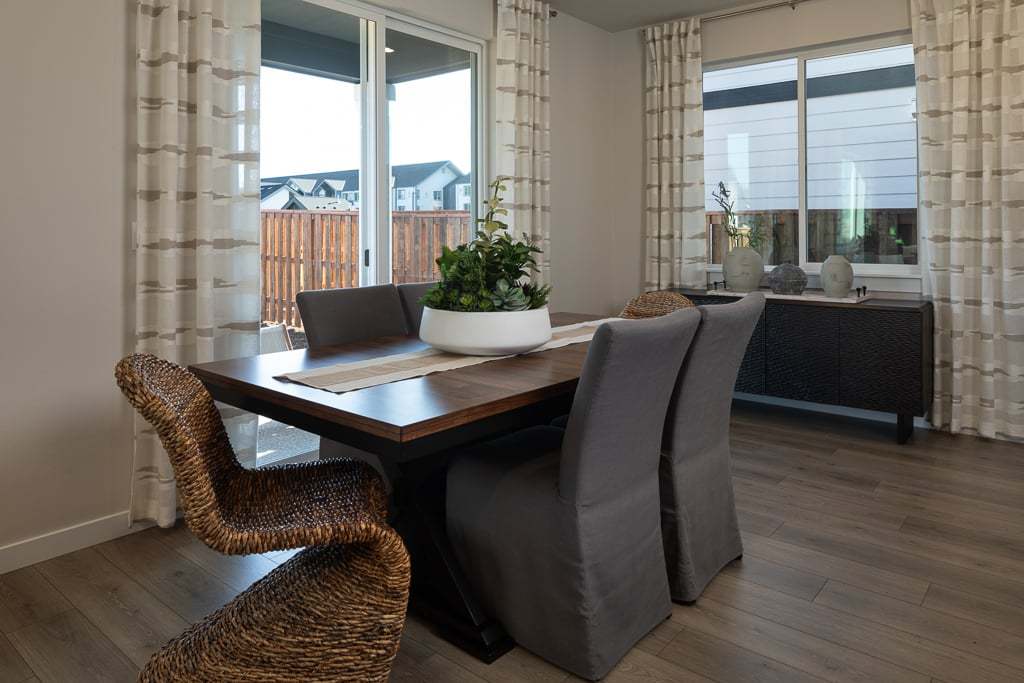 Woodin Creek Station Laurel Dining Room