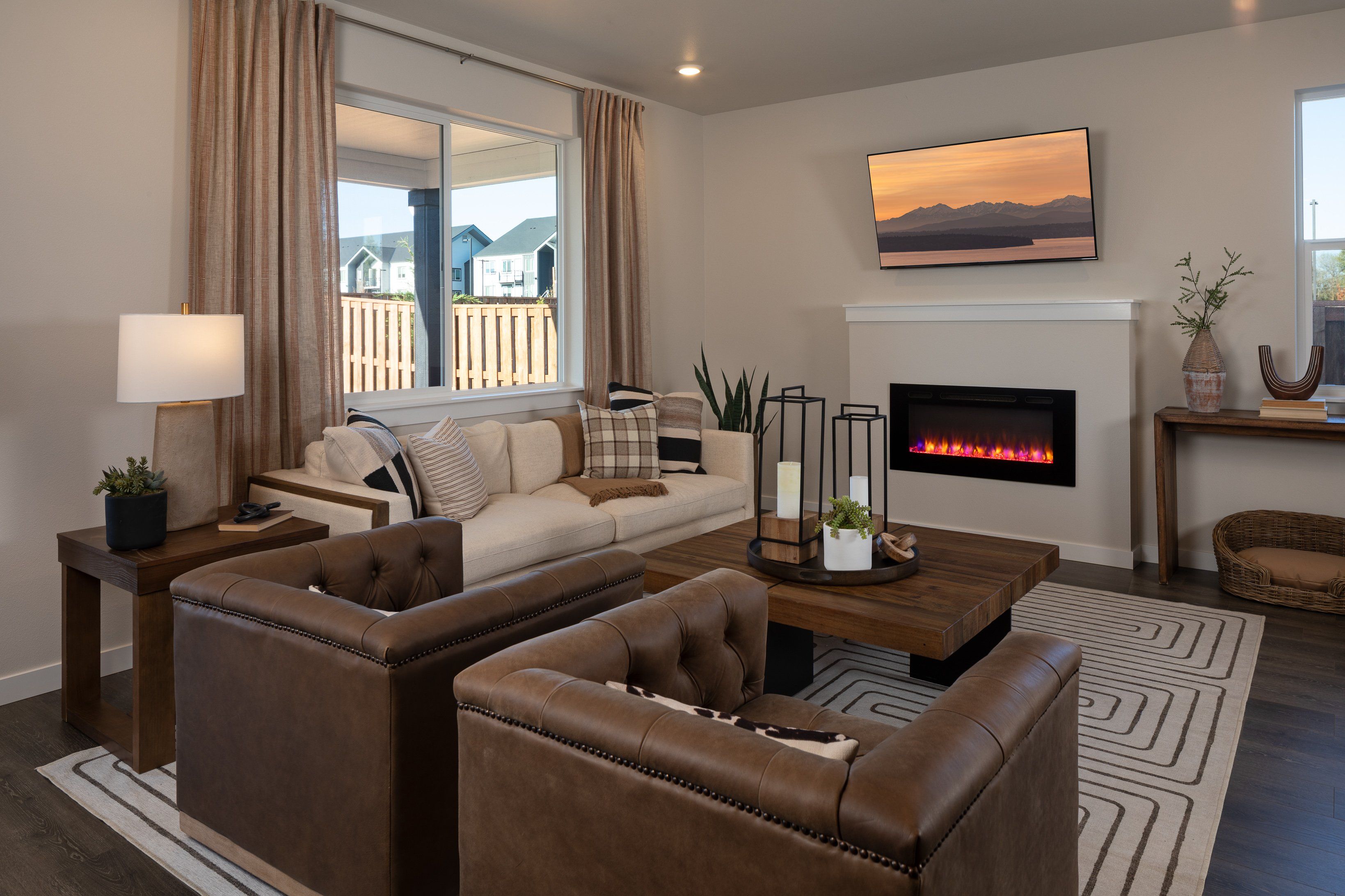 Woodin Creek Station Oakridge Great Room