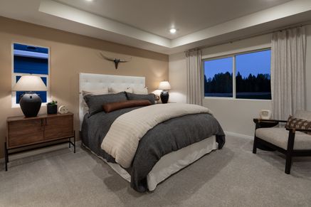 Woodin Creek Station Oakridge Primary Bedroom