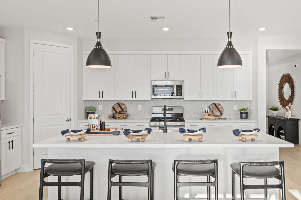 Paddlewheel at River Islands Lacewood Kitchen