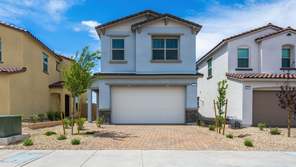 637 N Water Street (Elm)