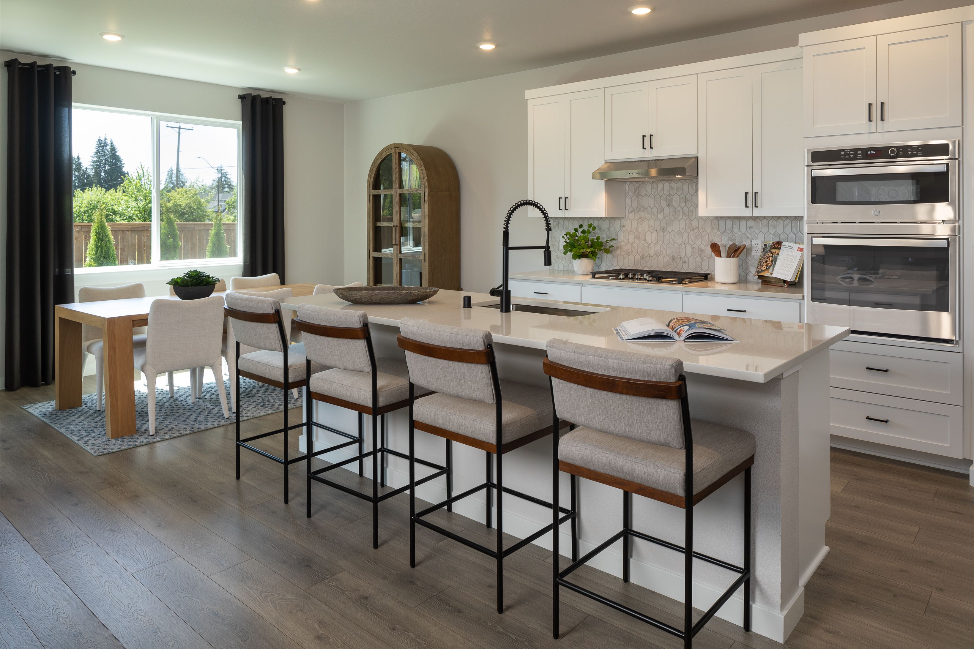 Elk Prairie Riverbend Kitchen