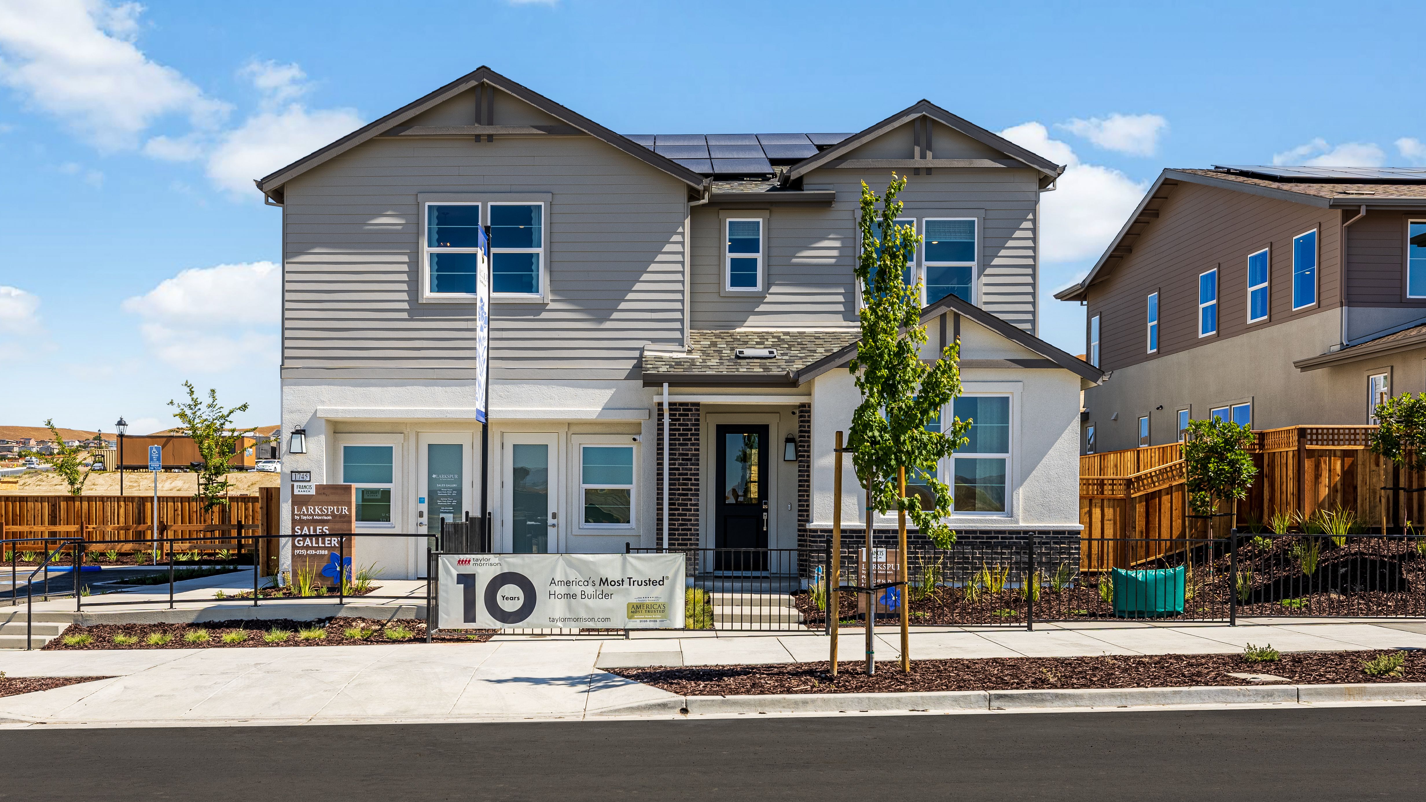 001 - Larkspur_Common-HDR-Edit