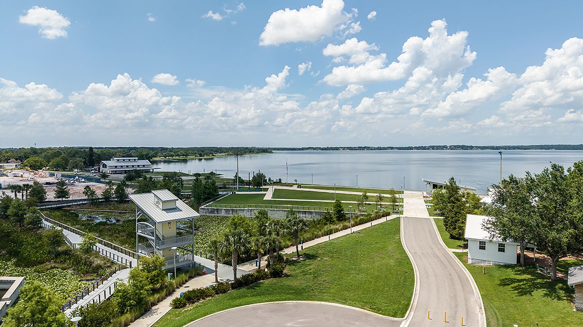 Clermont-Waterfront-Park-0186-1200x675