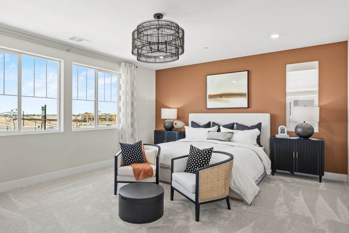 Silverleaf Lilac Primary Bed