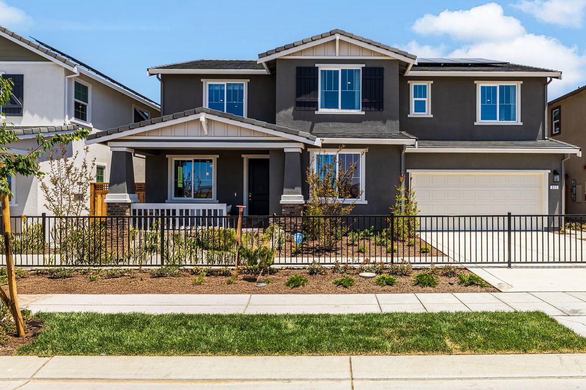 Trailview Marigold exterior