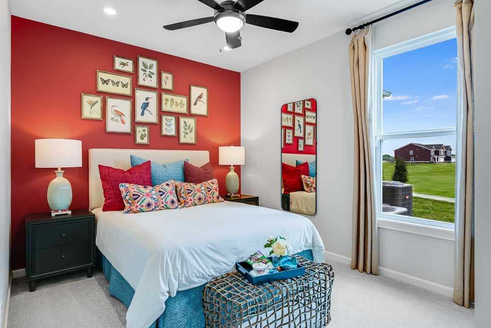 15 Guest Bedroom