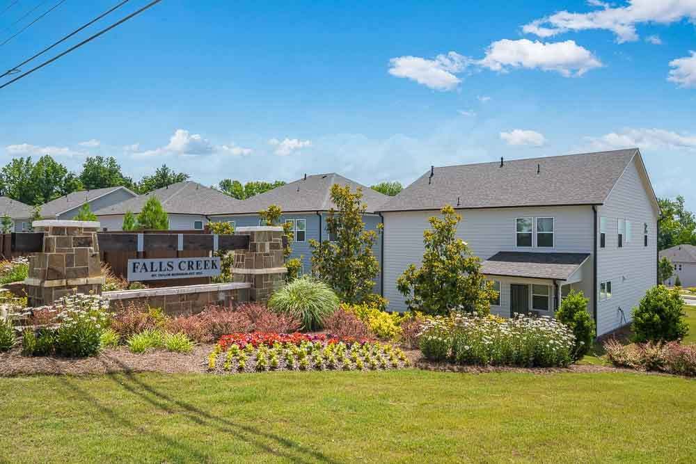 hj-ga-atlanta-falls-creek-3935-alderstone-com...