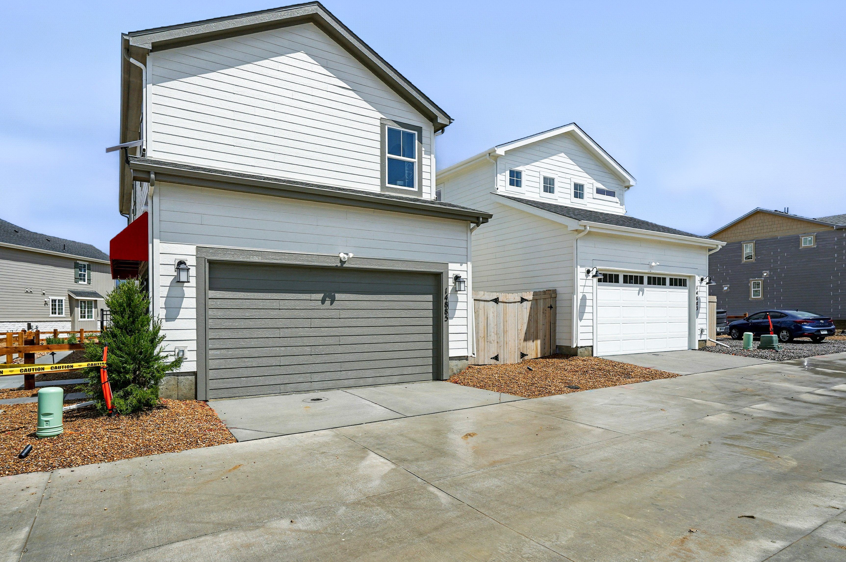 134 Attached 2 Car Garage Aurora Parterre Model