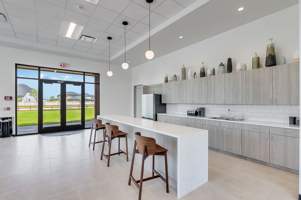 hj-tx-hou-trillium-amenity-center-lot-1-commu...