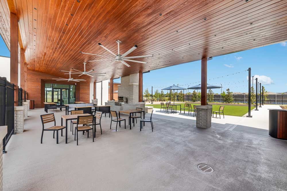 hj-tx-hou-trillium-amenity-center-lot-1-commu...