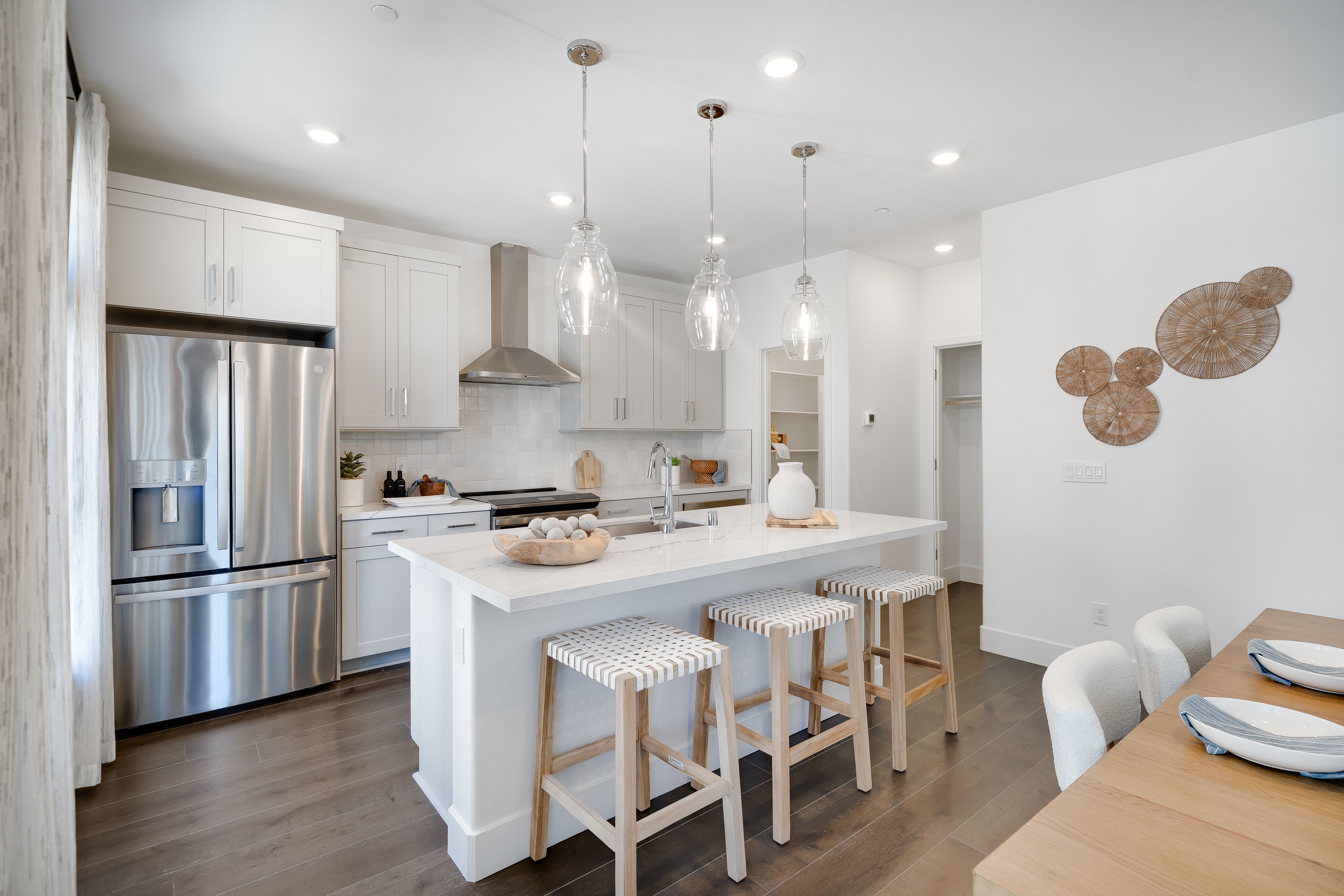 Amelia 3BX Kitchen 1