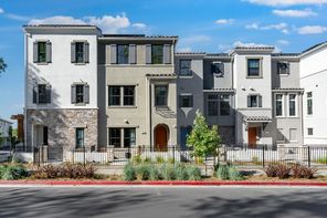 2104 Latham Street (Plan 4D)