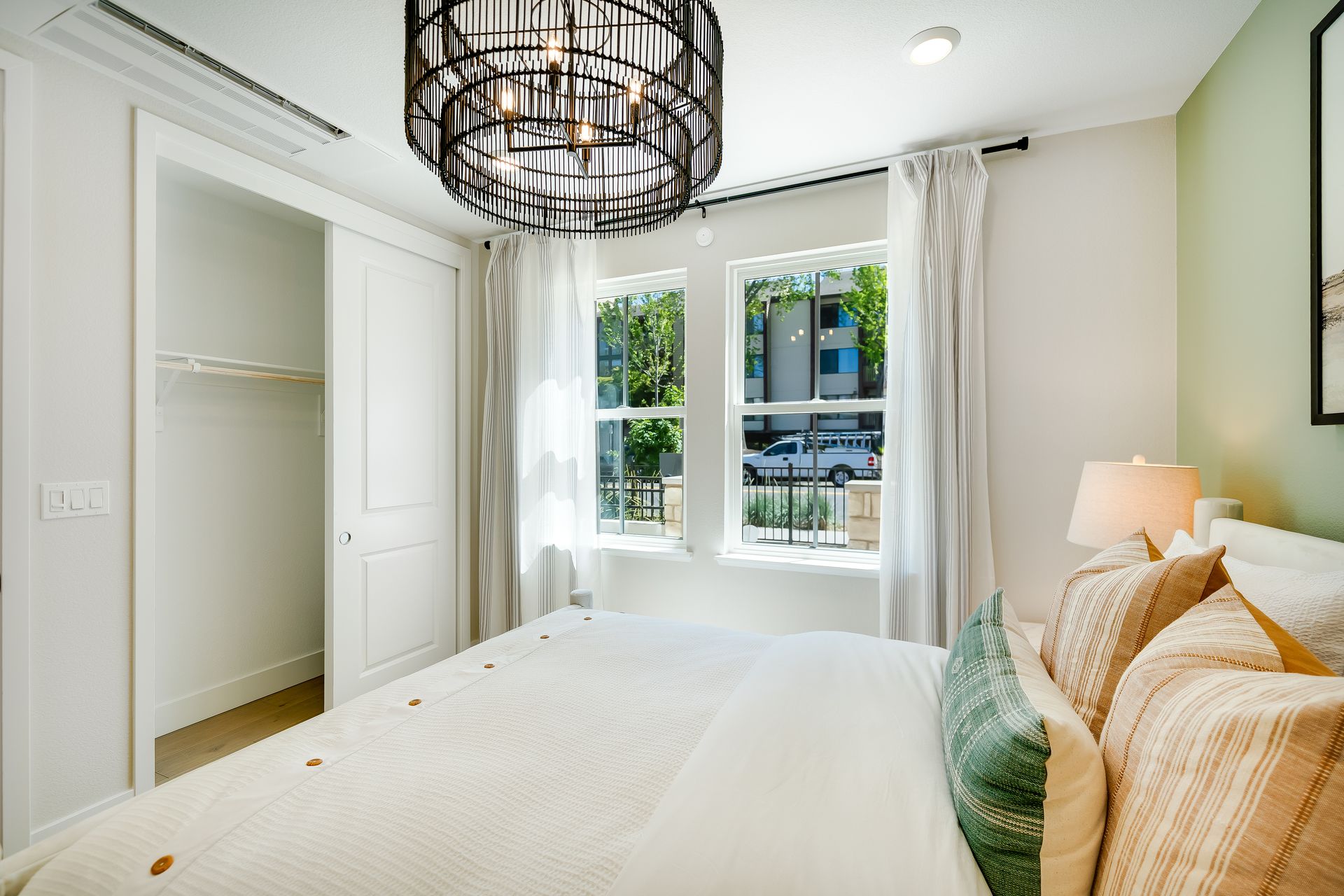 Amelia 4D Bed 4 3