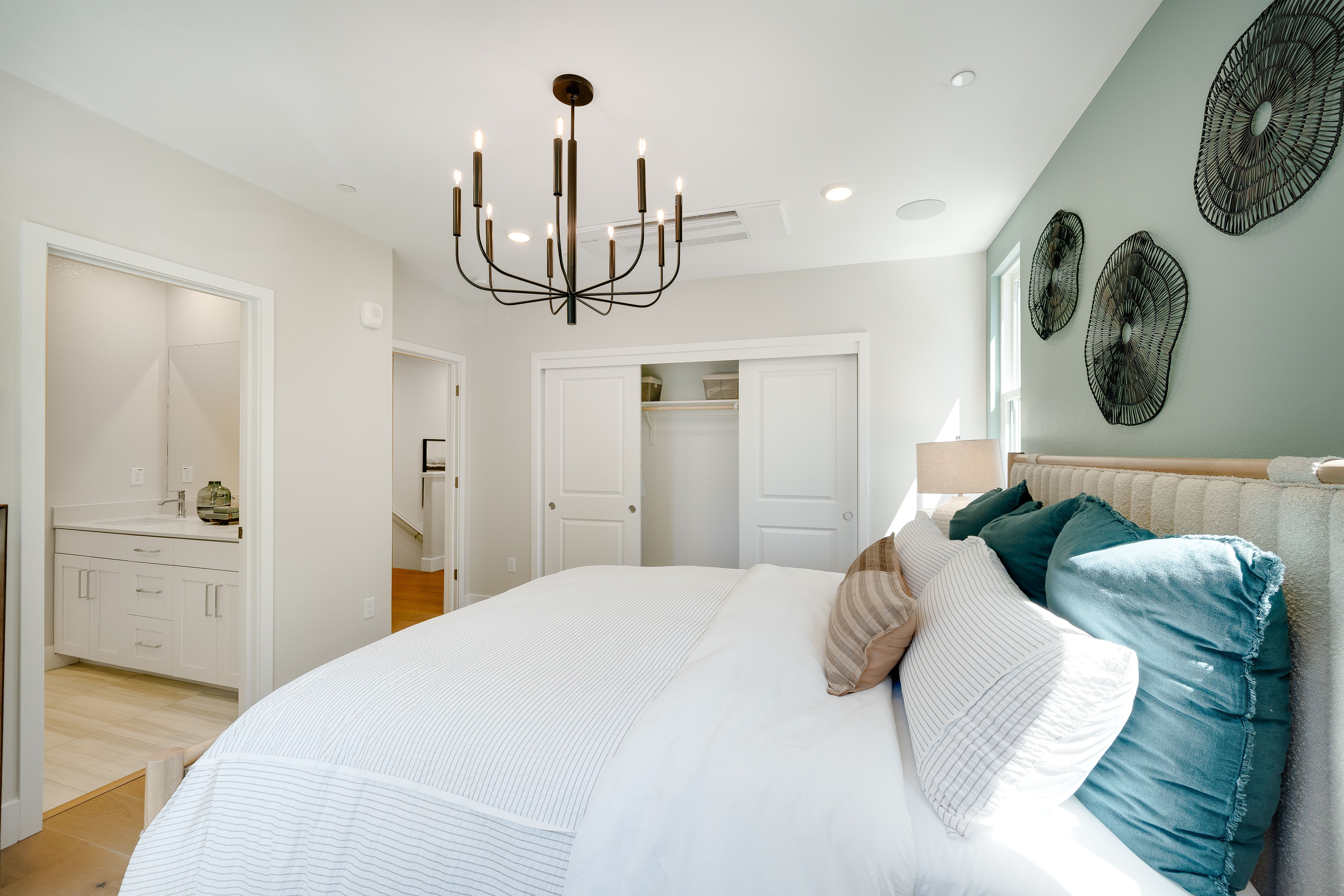 Amelia 4D Primary Bed 3