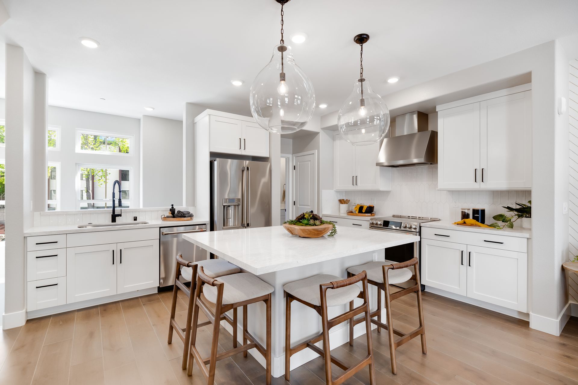 Amelia Kitchen 1