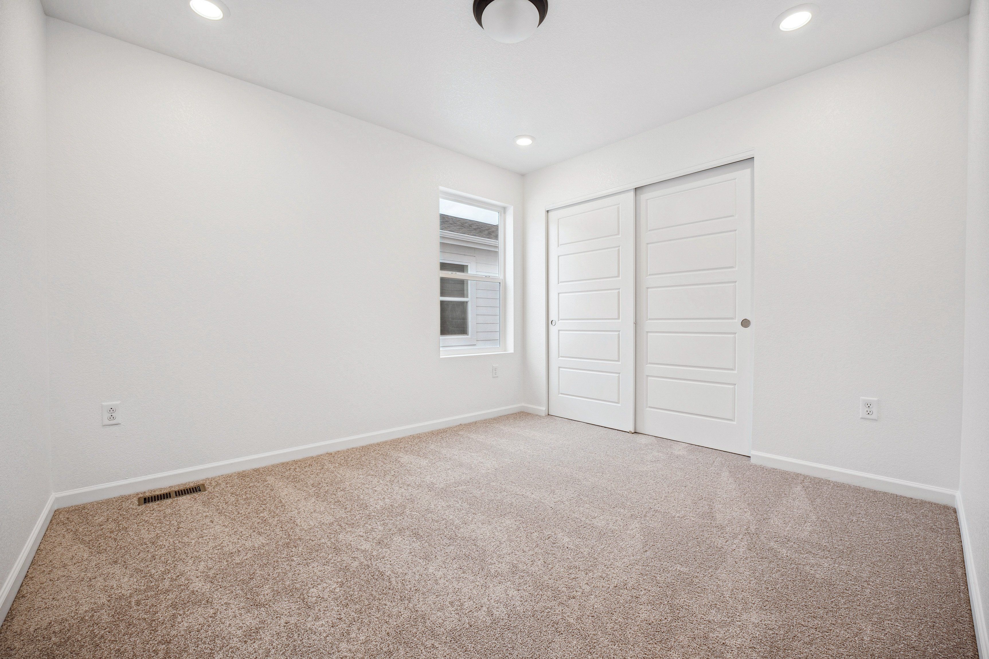 015 Bed 2 Meridian at Farmlore