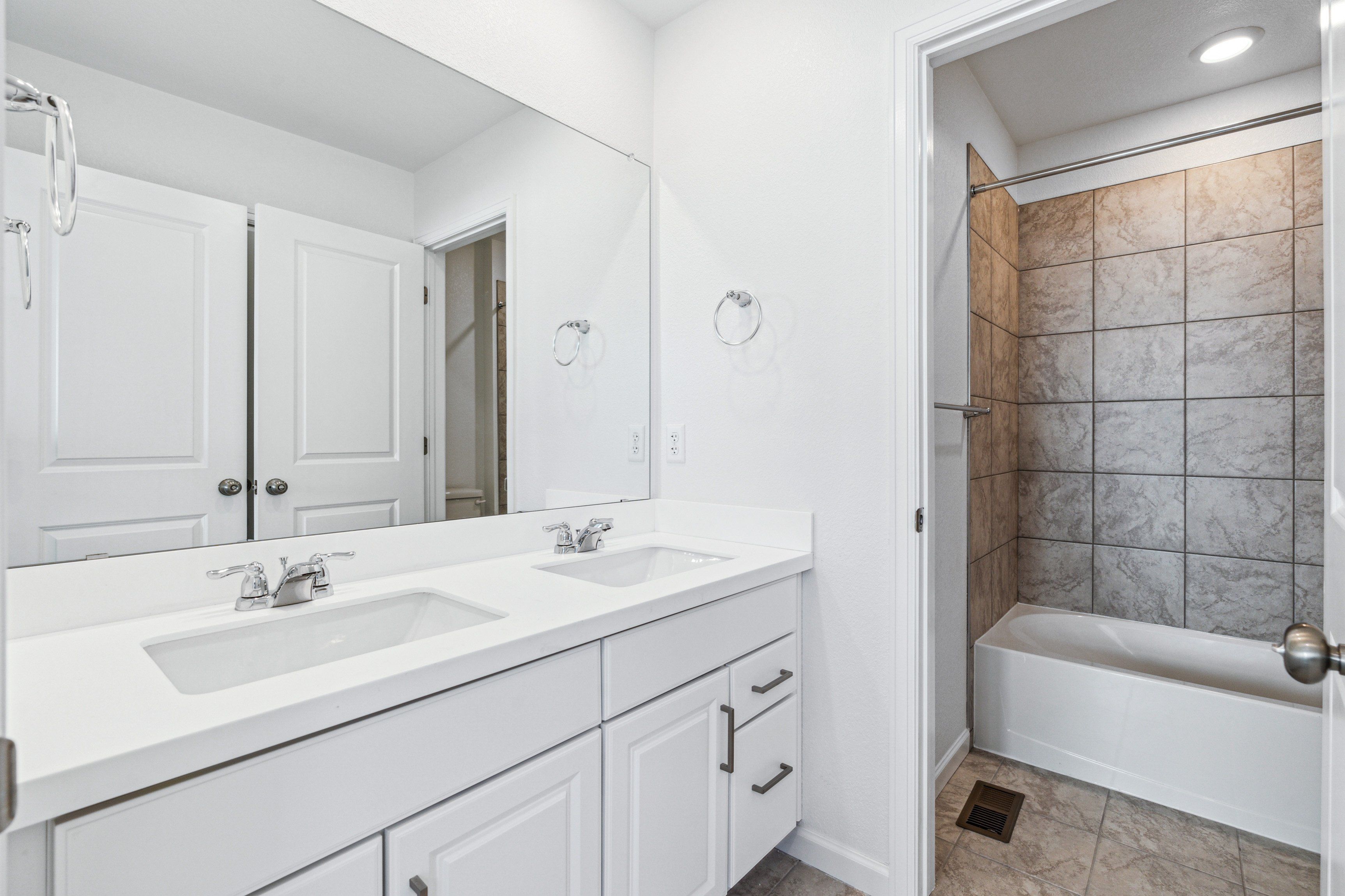 016 Bath 2 Stella at Farmlore