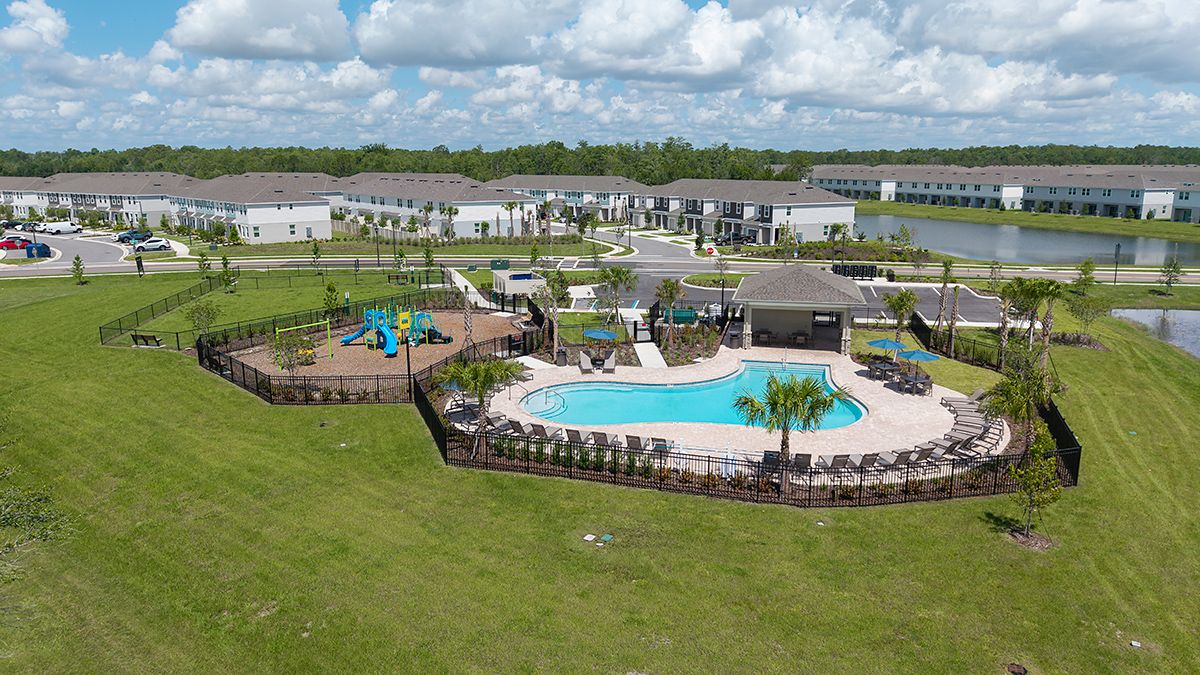 Townhomes-at-Westview-Amenity-Center-0118-1200x675