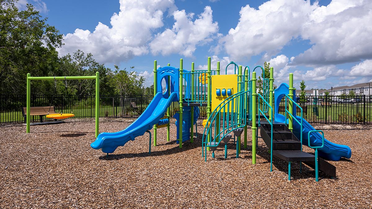 Townhomes-at-Westview-Amenity-Center-1928-1200x675