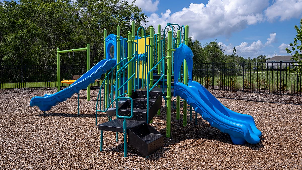 Townhomes-at-Westview-Amenity-Center-1930-1200x675