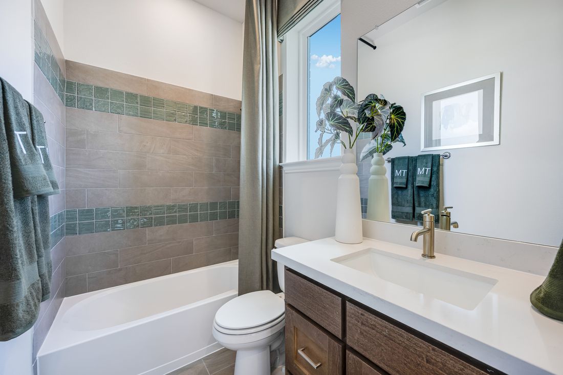 hj-tx-dallas-the-ranch-at-uptown-celina-court...