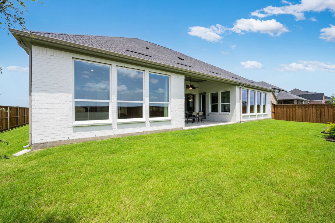 hj-tx-dallas-the-ranch-at-uptown-celina-court...