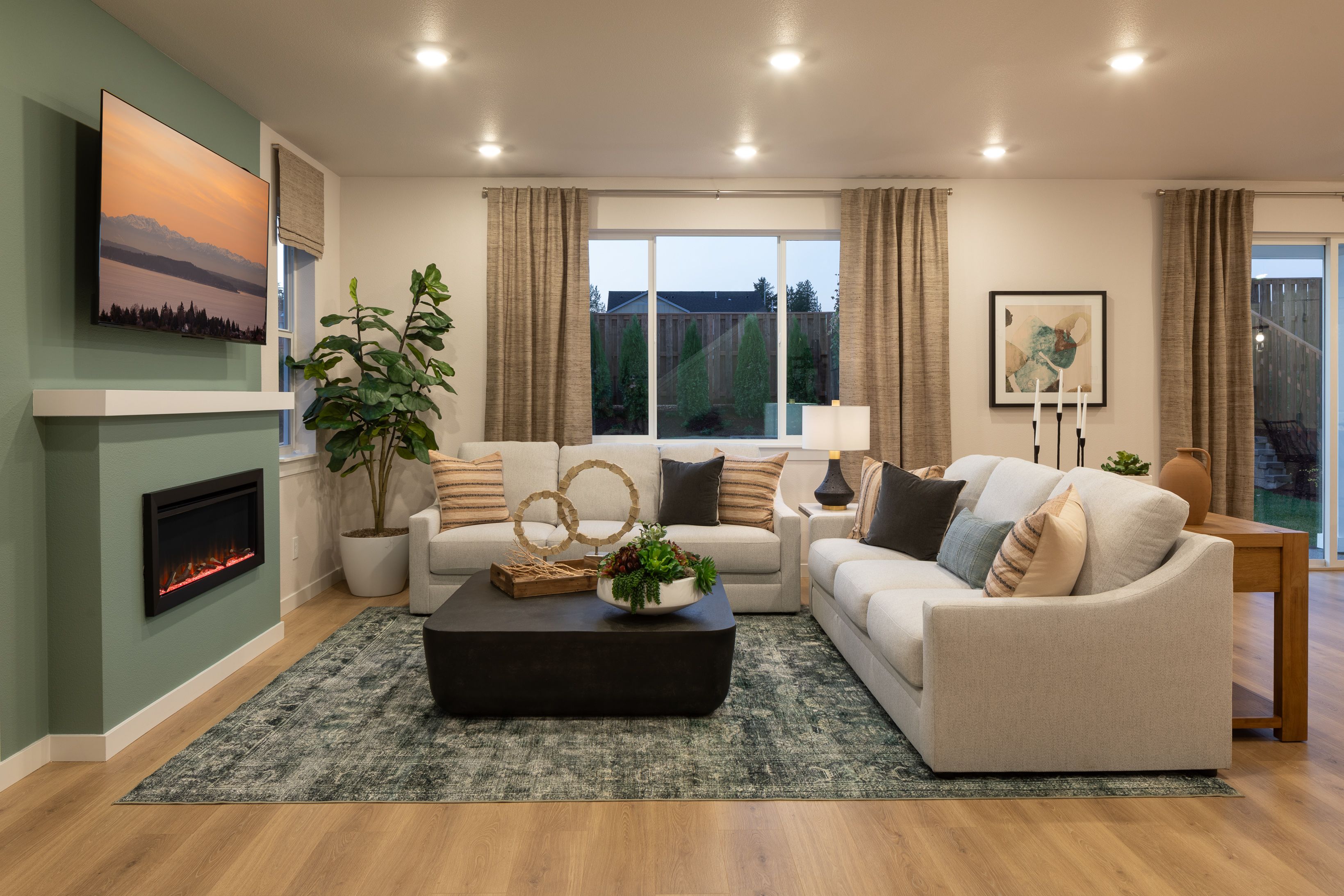 Piper Ridge Fuchsia Great Room