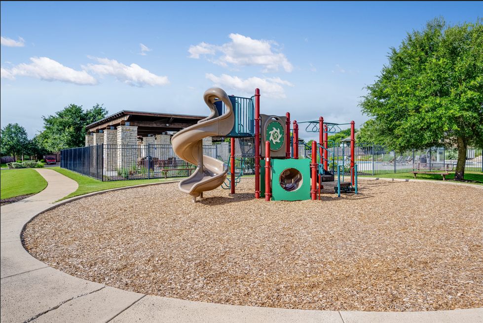 Stonewall Amenity 4