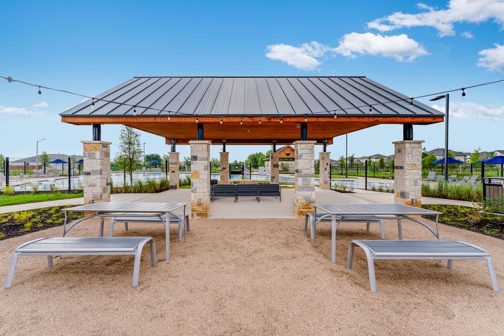 hj-tx-austin-lisso-1615-jonas-community-pool-...