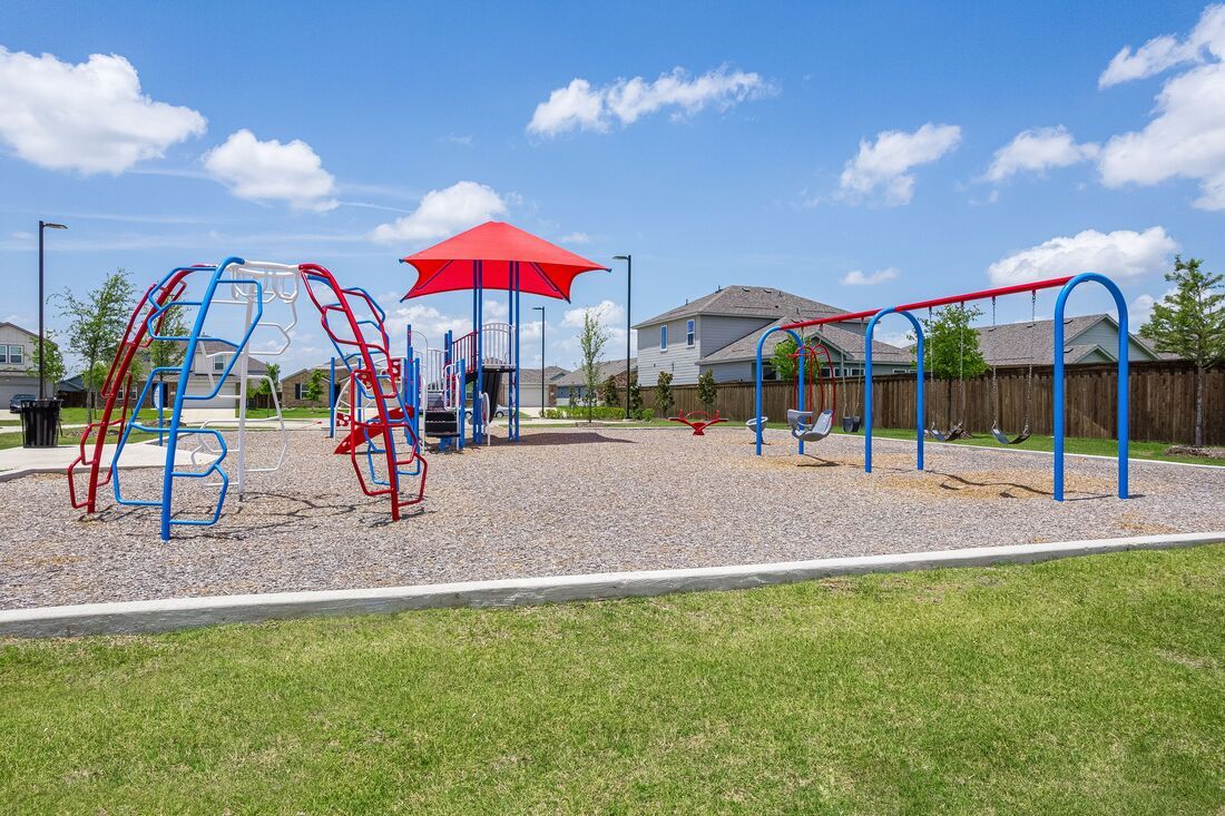 hj-tx-dallas-river-ridge-2115-tule-play-area-03