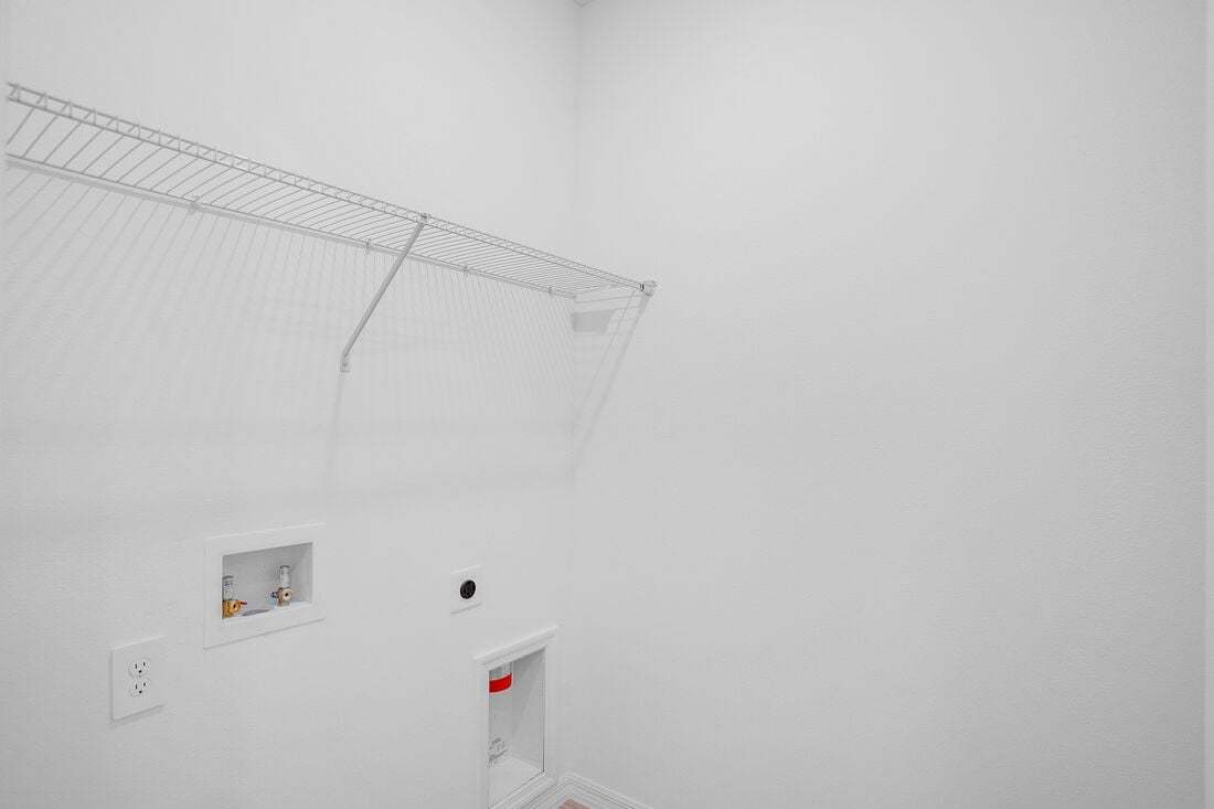 hj-fl-orlando-aden-north-at-westview-laundryr...