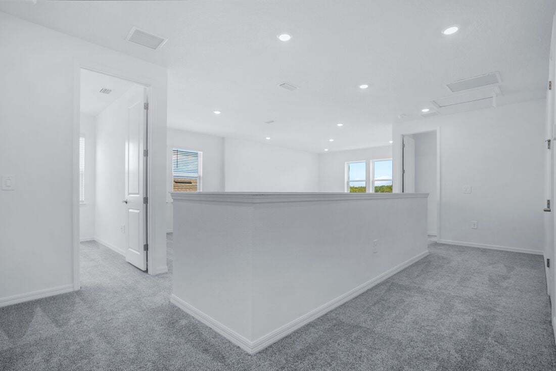 hj-fl-orlando-aden-north-at-westview-living-a...