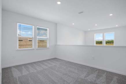 hj-fl-orlando-aden-north-at-westview-living-a...