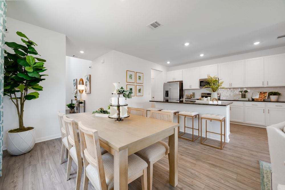 SR Hawk Kitchen  Dining