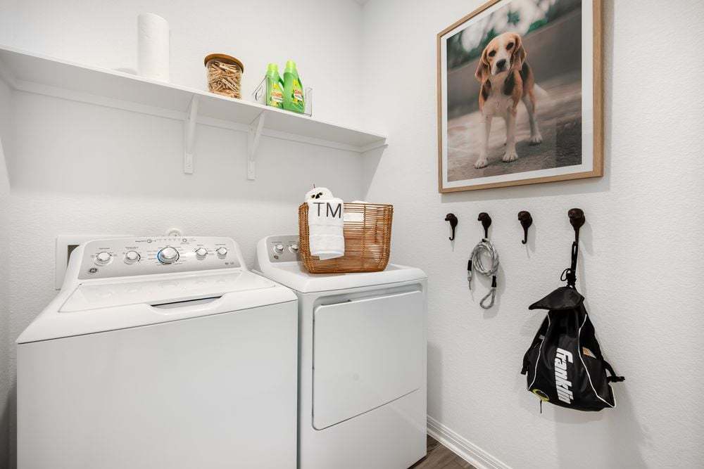 SR Hawk Laundry Room