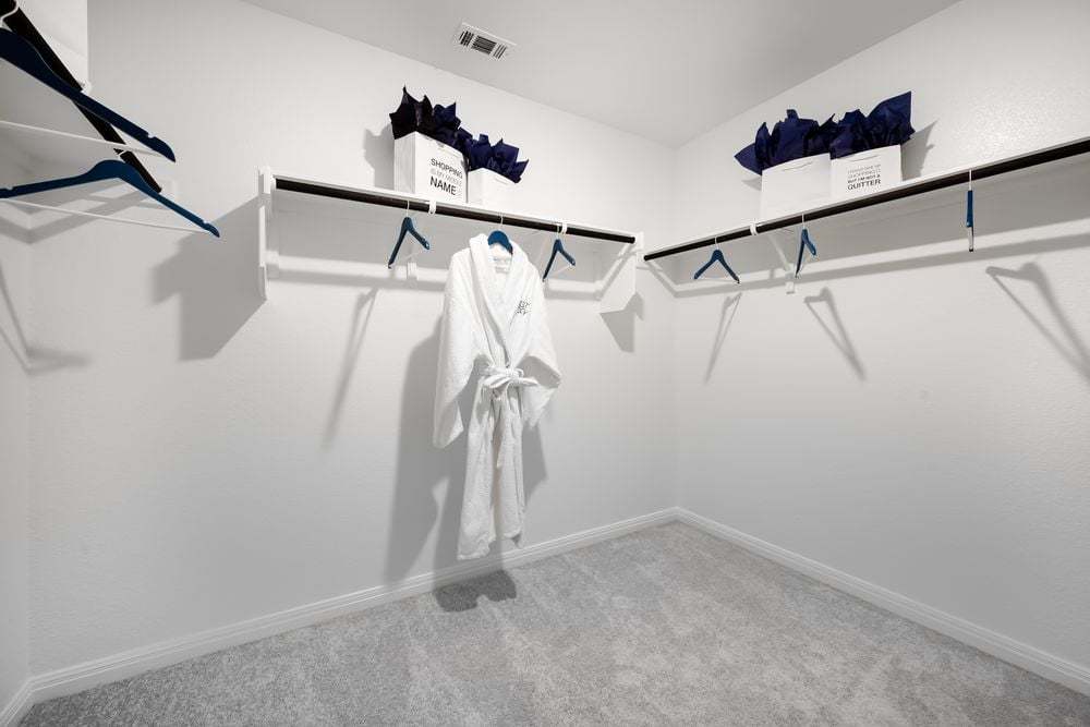 Walk-in closet