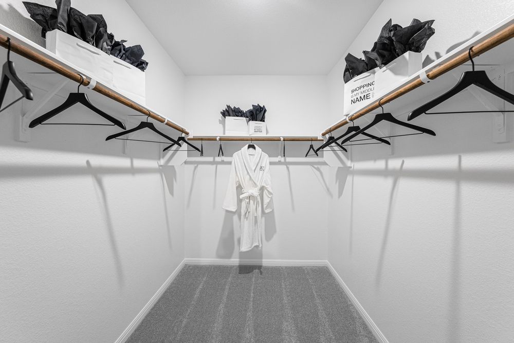 Walk-in closet