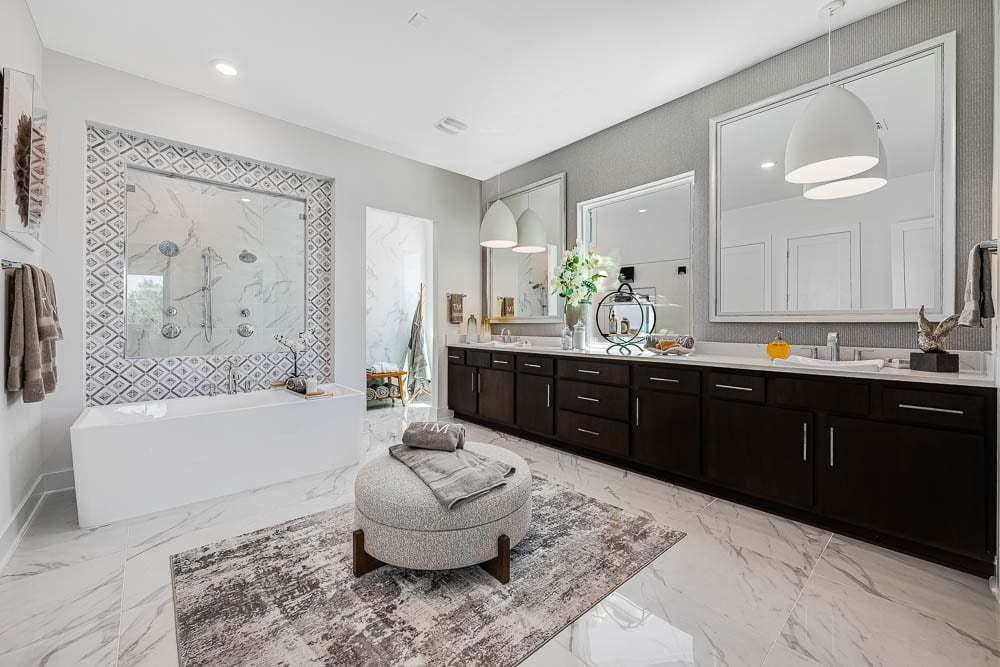 Primary bath