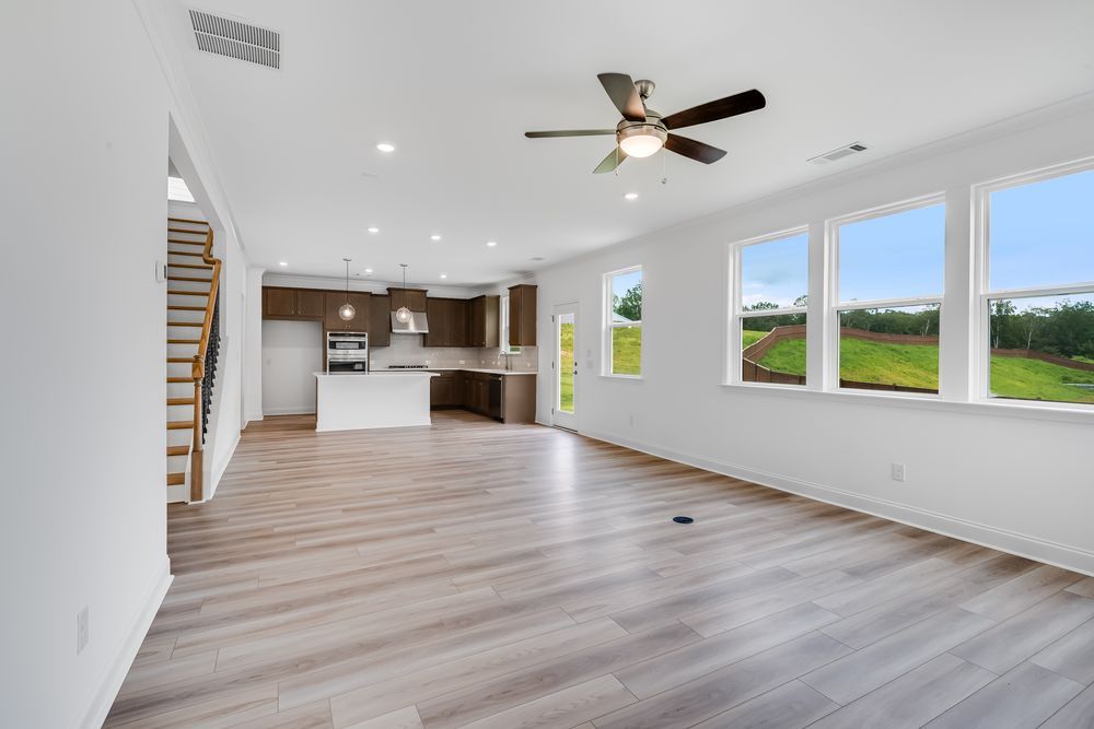 hj-ga-atlanta-falls-creek-kirkwood-lot-30-tv-...