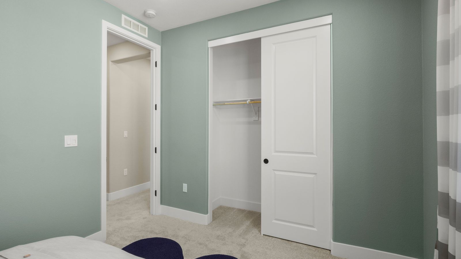 Alderwood Bed 3 2