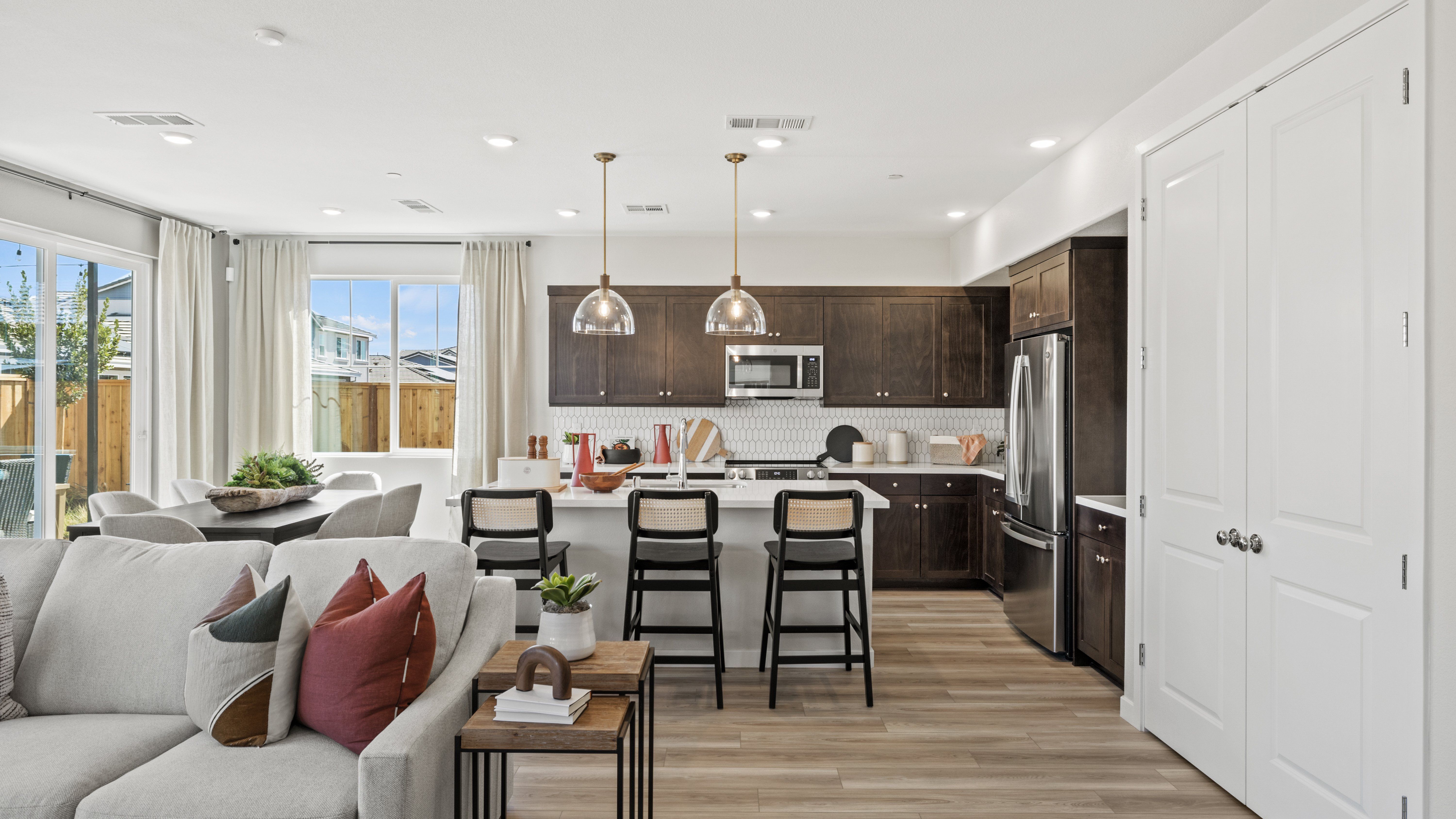 Rowan Great Room Dining Kitchen 2