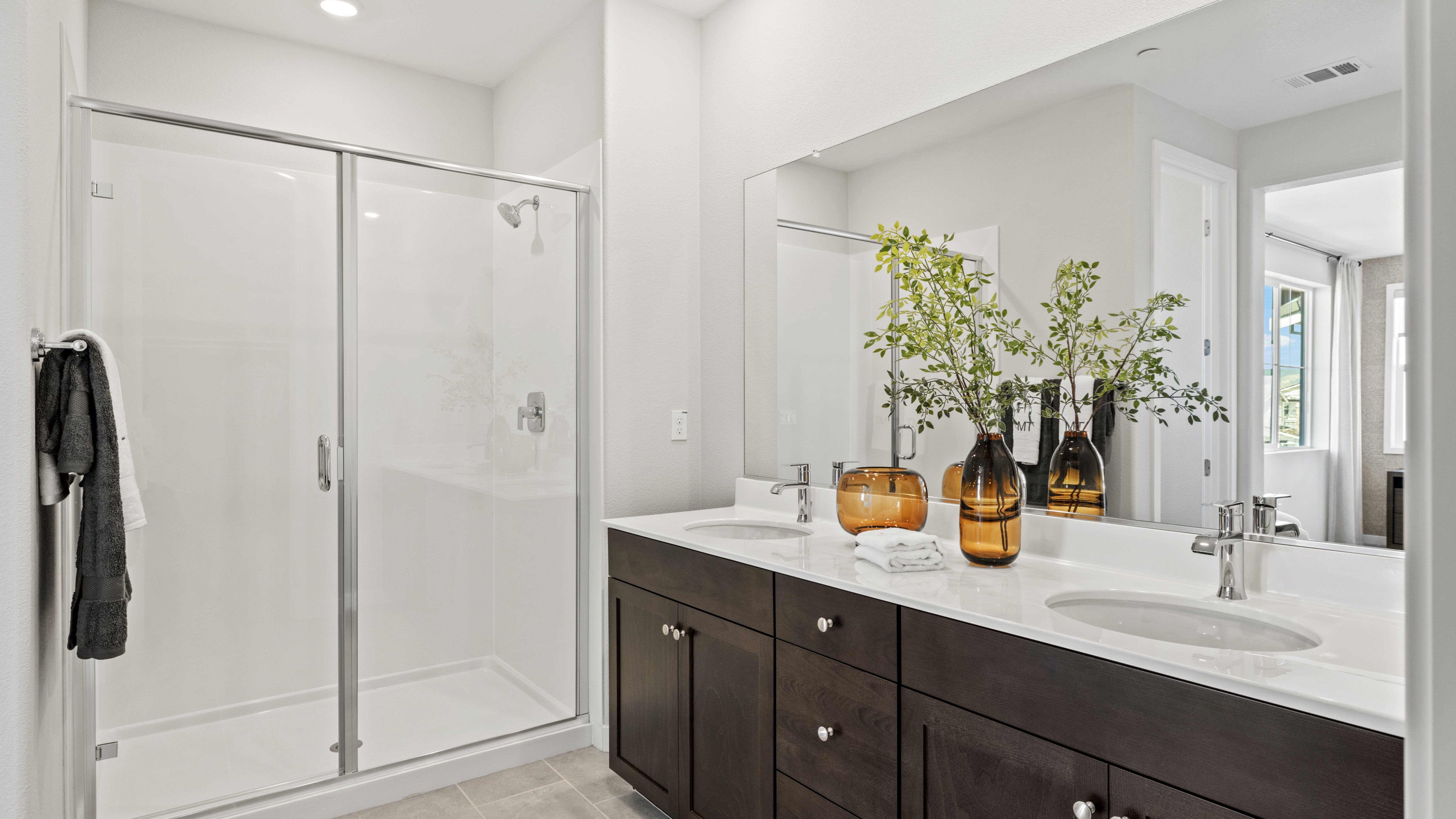 Rowan Primary Bath 2