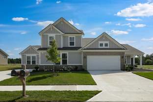 Courtyard 1601 - The Reserve: Indianapolis, Indiana - Taylor Morrison